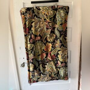 Biltmore Luxury Floral Patterned King Pillow Sham Set